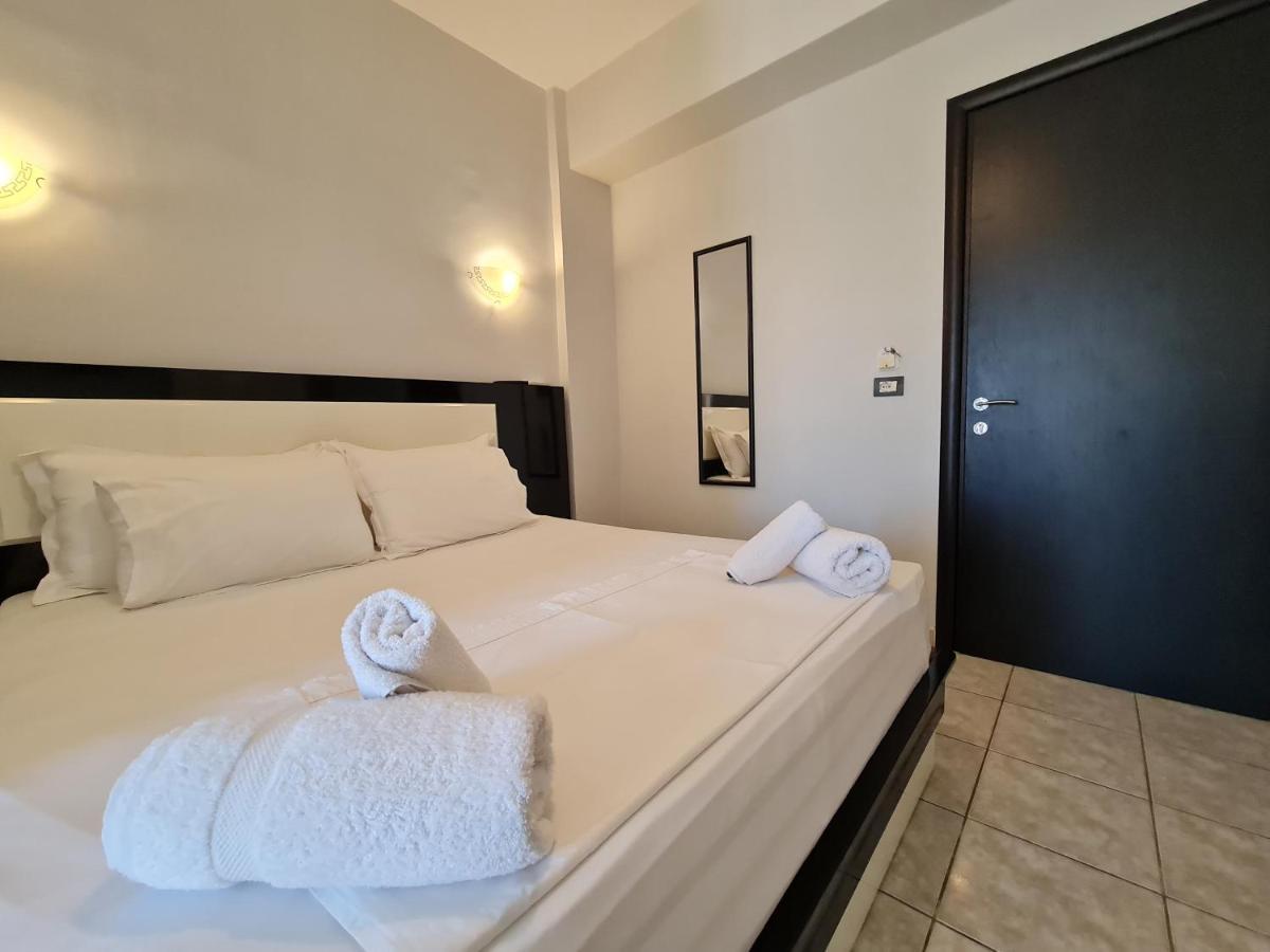 Hotel Ardiani Ksamil Exteriér fotografie